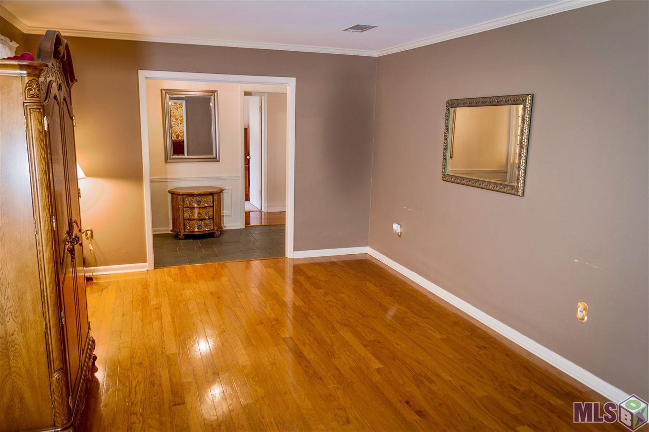1167 Aurora Place Baton Rouge, LA 70806 - Photo 14 of 17 Sitting Room