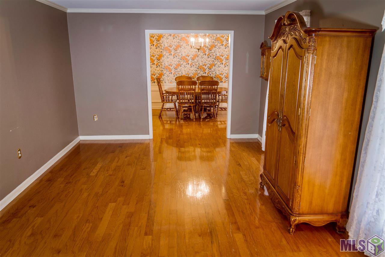 1167 Aurora Place Baton Rouge, LA 70806 - Photo 15 of 17 Sitting Room
