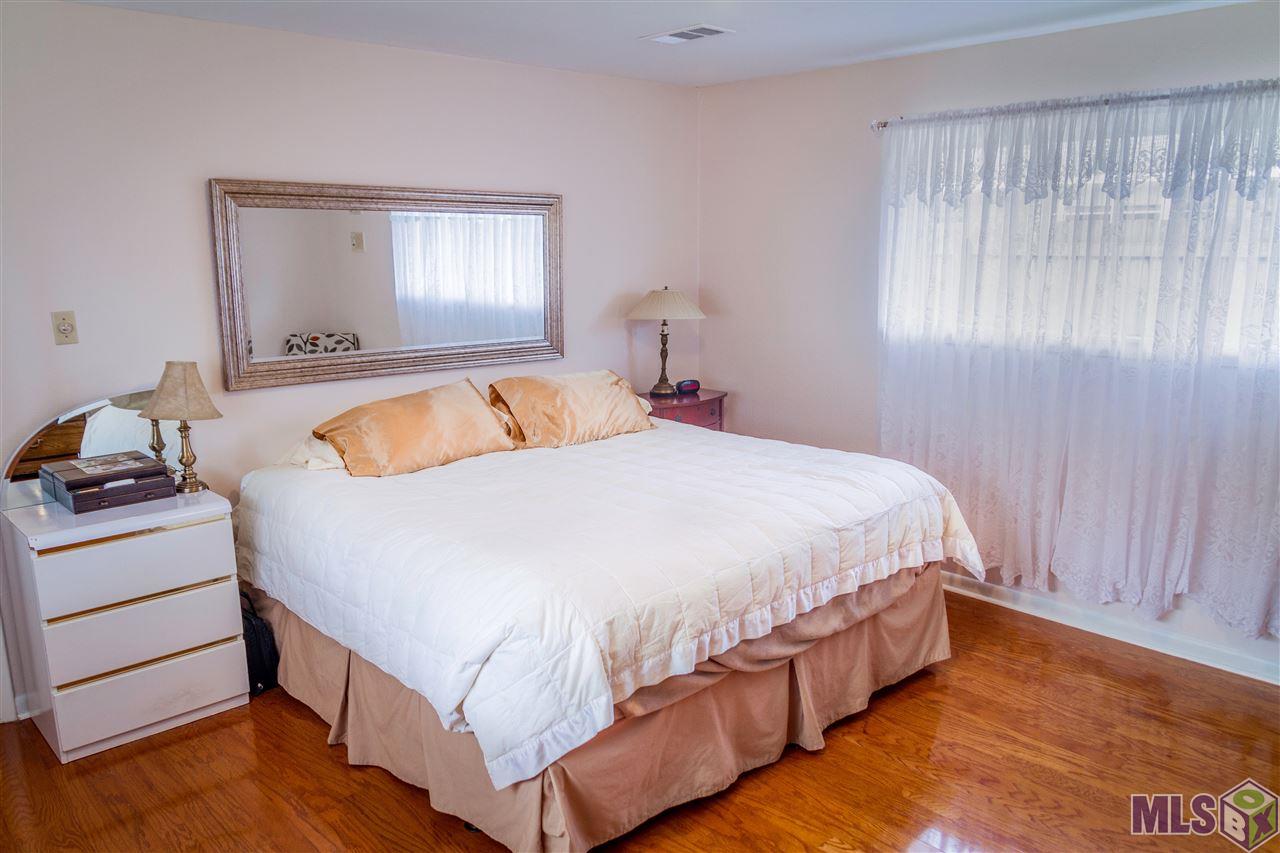 1167 Aurora Place Baton Rouge, LA 70806 - Photo 6 of 17 Master Bedroom