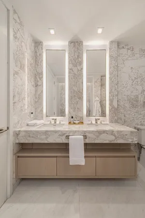 $2,475,000 | 138 East 50th Street, Unit 12C | Midtown East