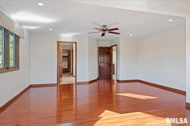 $825,000 | 12 Wedgewood Court, Taylorville, IL 62568