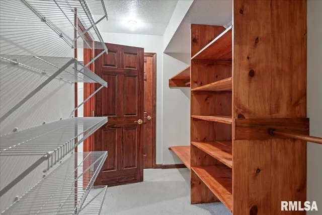 $825,000 | 12 Wedgewood Court, Taylorville, IL 62568