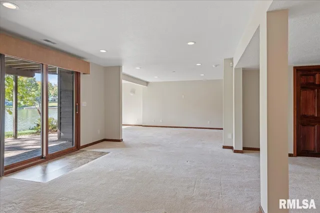 $825,000 | 12 Wedgewood Court, Taylorville, IL 62568