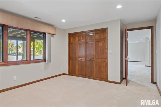 $825,000 | 12 Wedgewood Court, Taylorville, IL 62568