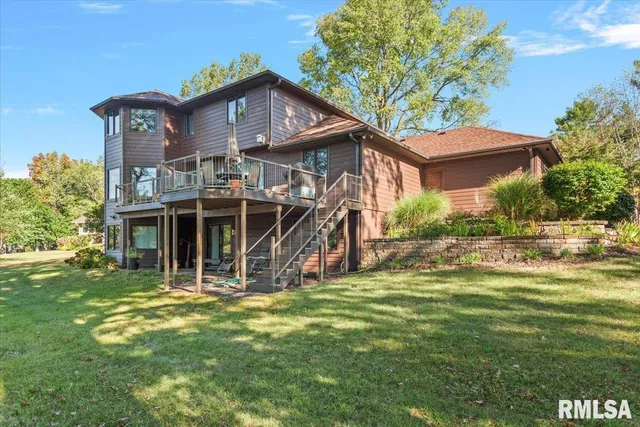 $825,000 | 12 Wedgewood Court, Taylorville, IL 62568