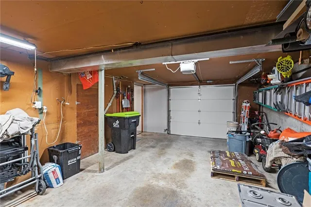 $179,000 | 6105 East 152nd Street, Grandview, MO 64030