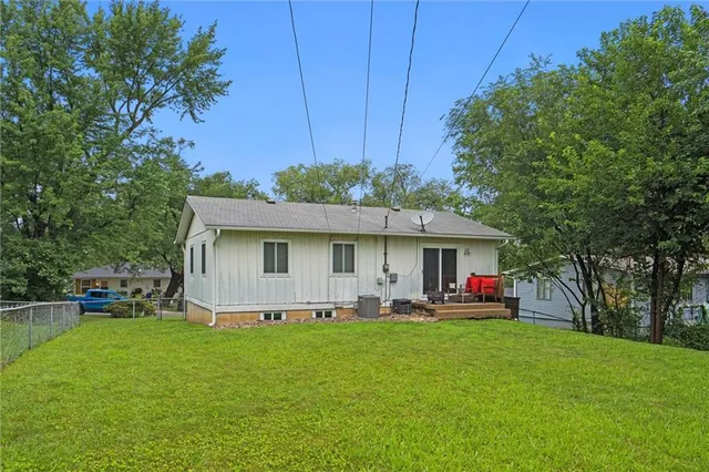 $179,000 | 6105 East 152nd Street, Grandview, MO 64030