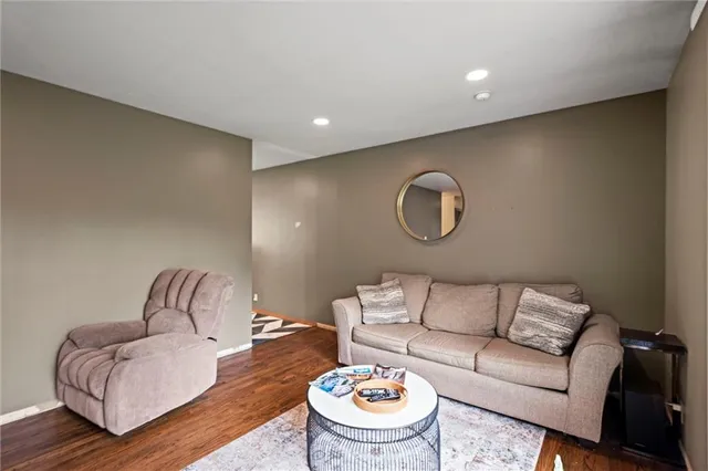 $179,000 | 6105 East 152nd Street, Grandview, MO 64030