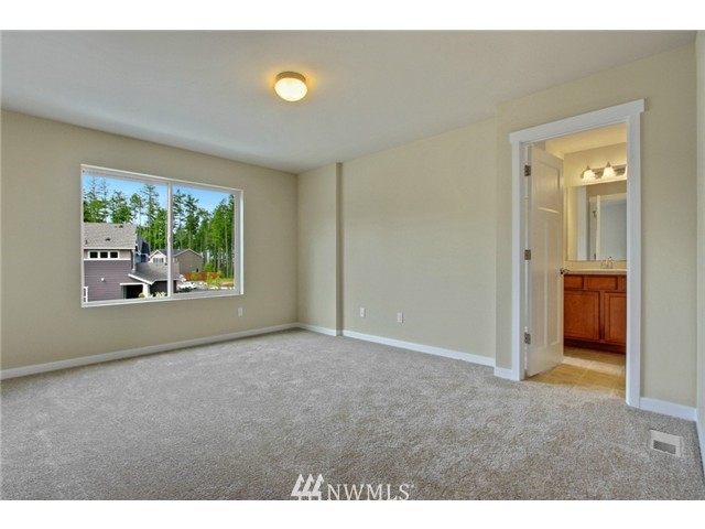5507 Timber Ridge Drive, Unit 5065 Mount Vernon, WA 98273 - Photo 6 of 15 Gallery Image 6