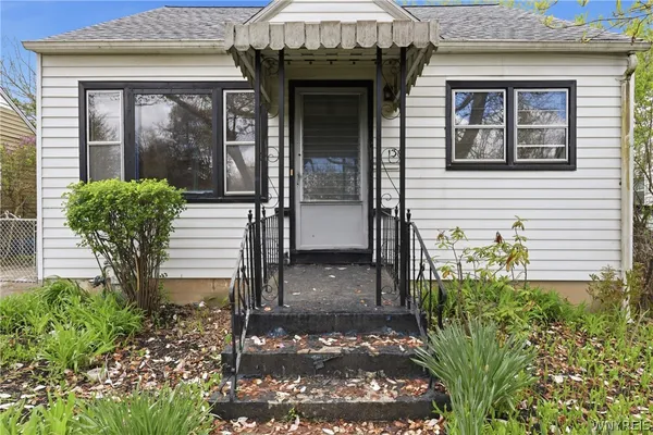 $119,900 | 136 Tyler Street, Buffalo, NY 14214