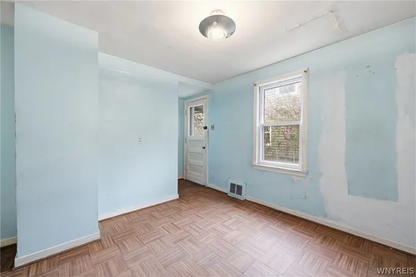 $119,900 | 136 Tyler Street, Buffalo, NY 14214