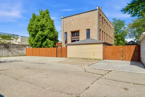 $3,000 | 117 South Lombard Avenue, Unit G, Oak Park, IL 60302