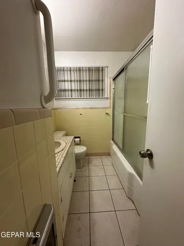 a view of front door