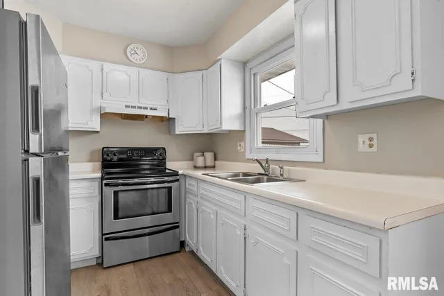 $260,000 | 50 Birch Lane, Williamsville, IL 62693