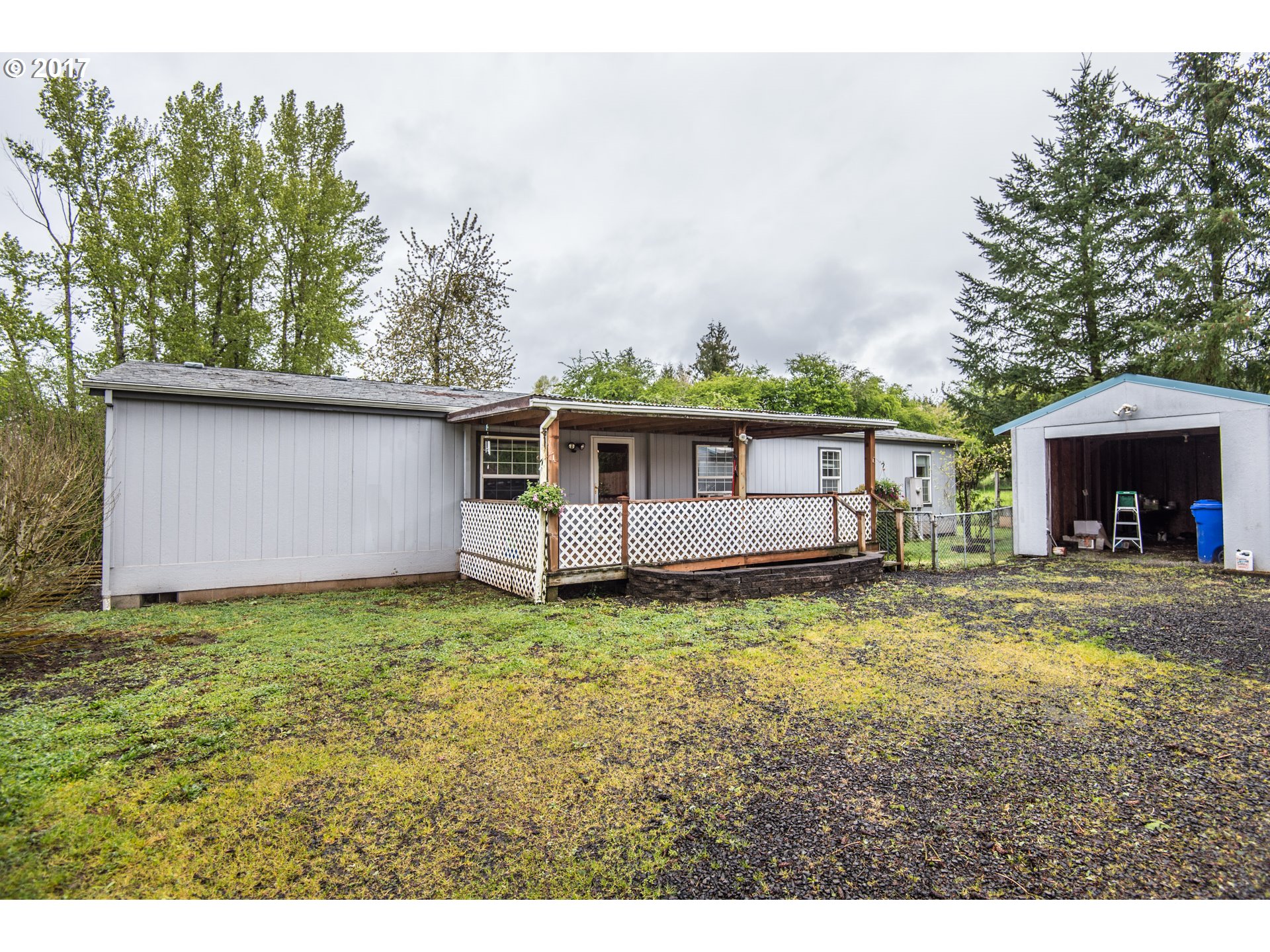 29964 South Hult Road Colton, OR 97017 - Photo 1 of 17 a view of a house with a yard