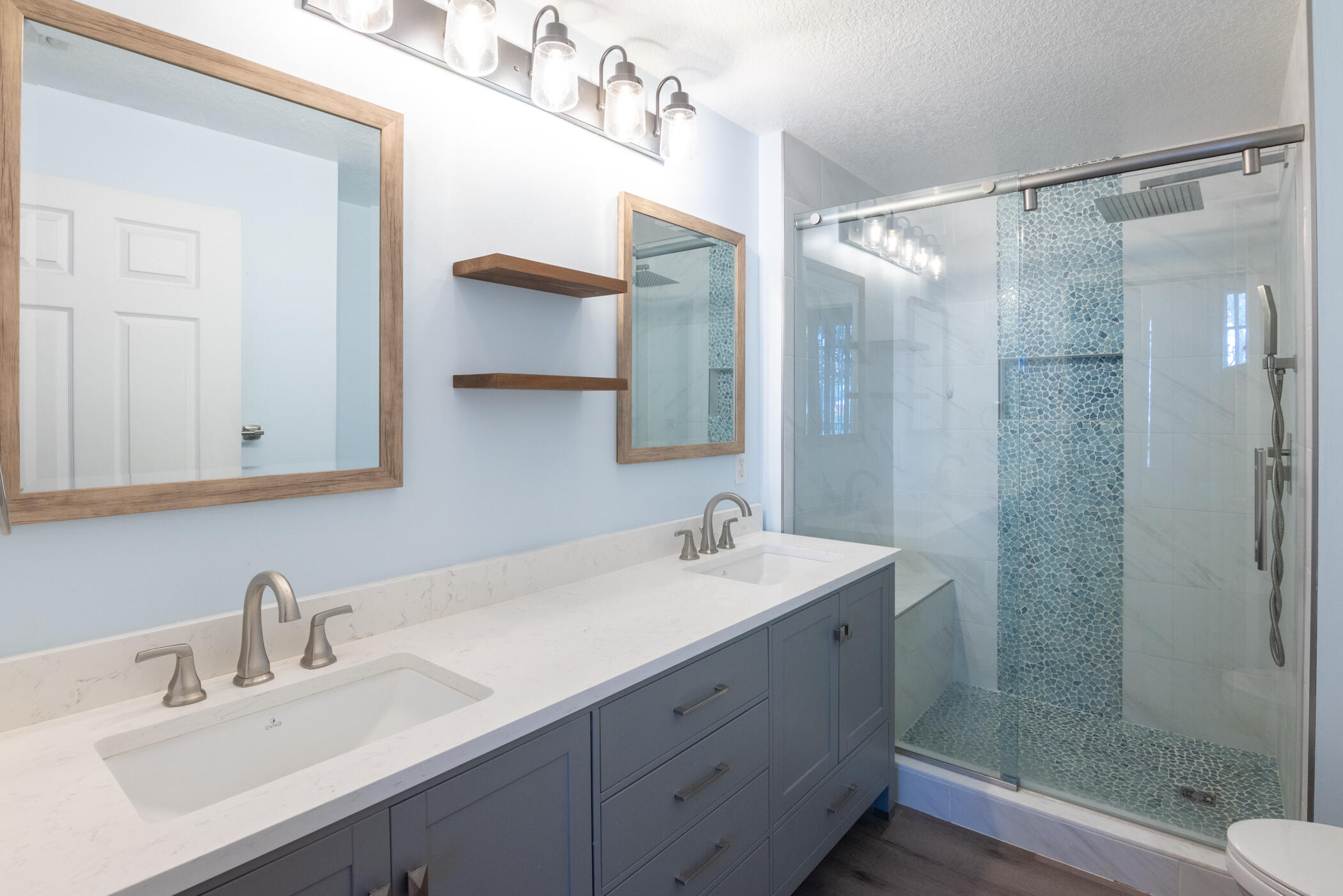 1140 University Boulevard, Unit 10 Jupiter, FL 33458 - Photo 15 of 21 Master Bathroom