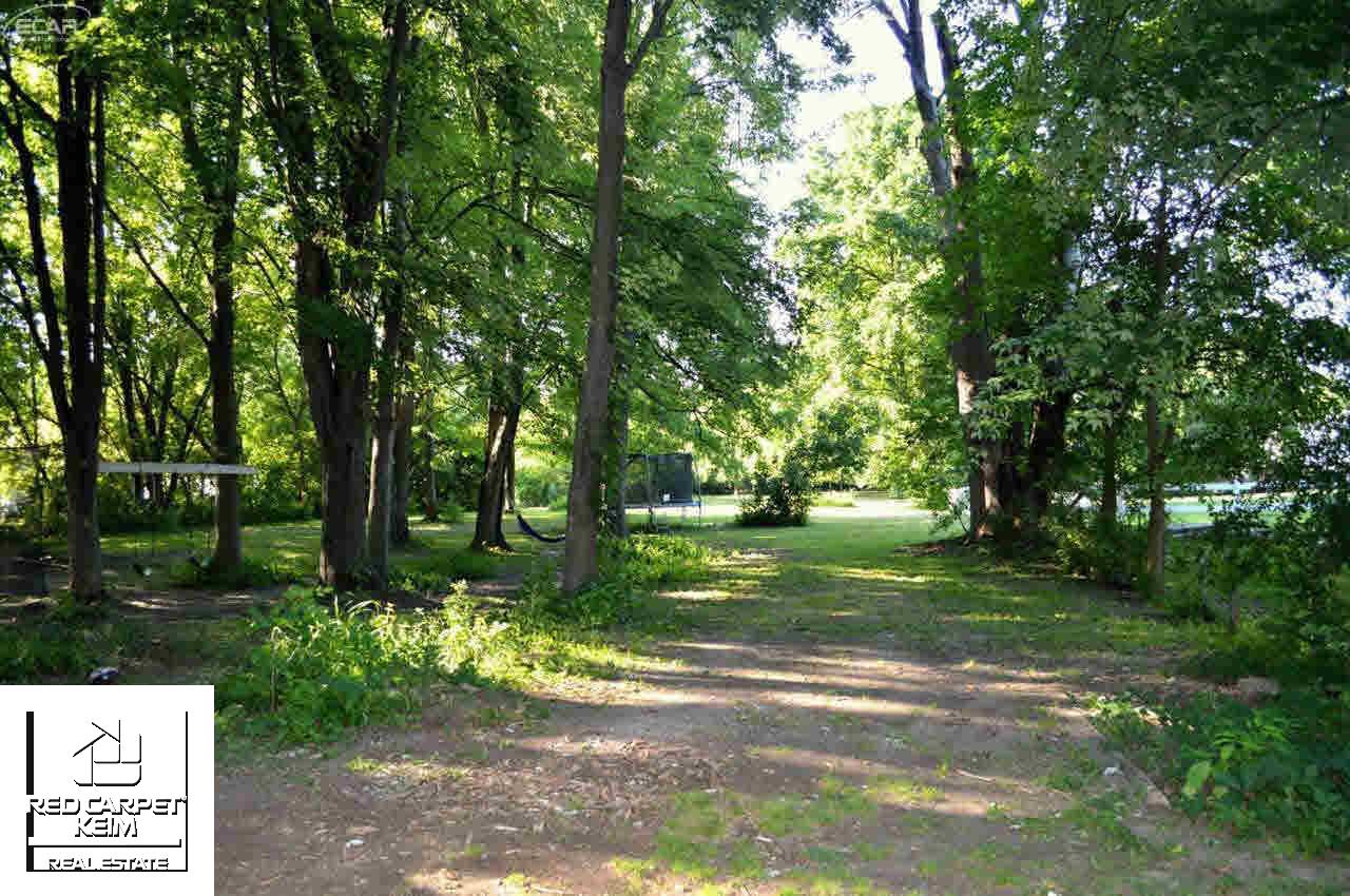 8123 Davison Road Davison, MI 48423 - Photo 22 of 24 21182366-21.JPG
