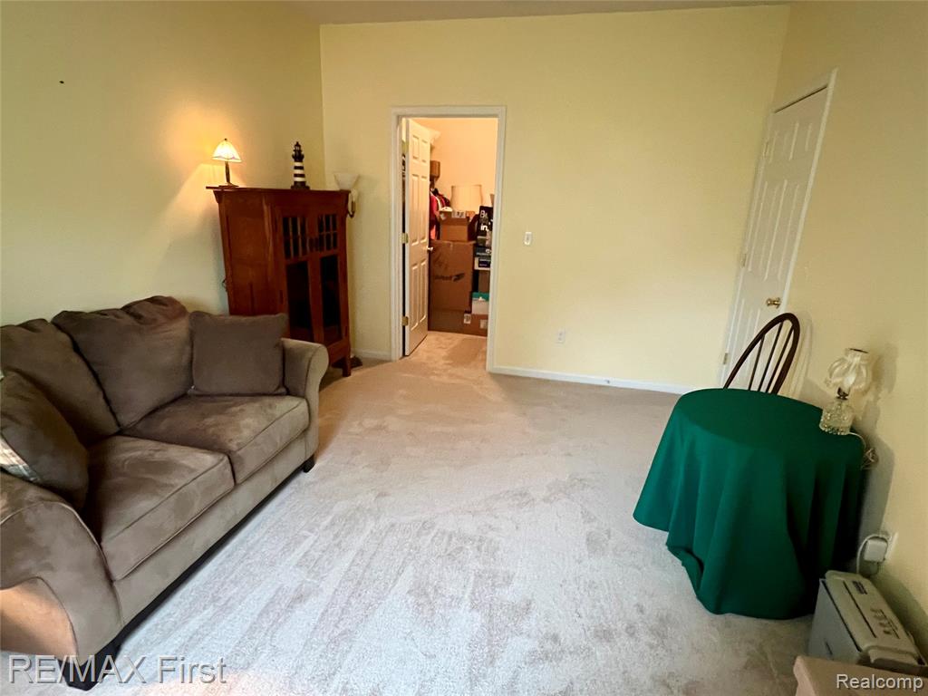 46117 Rhodes Drive, Unit 298 Macomb, MI 48044 - Photo 18 of 28 Gallery Image 18