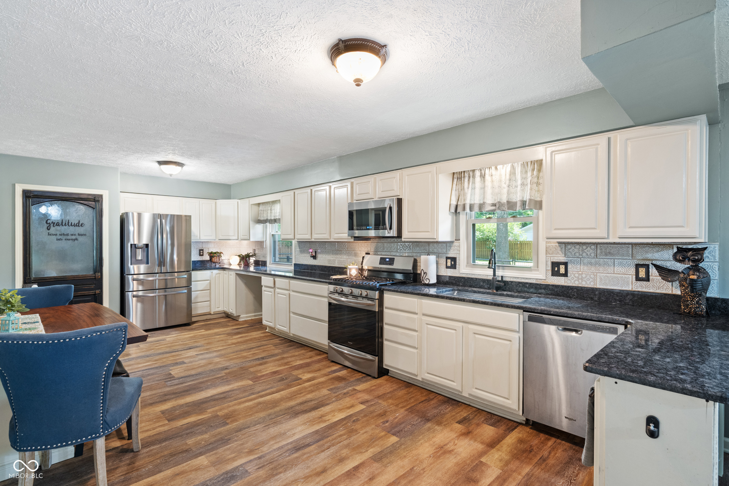 11924 River Road Carmel, IN 46033 - Photo 11 of 41 Gallery Image 11