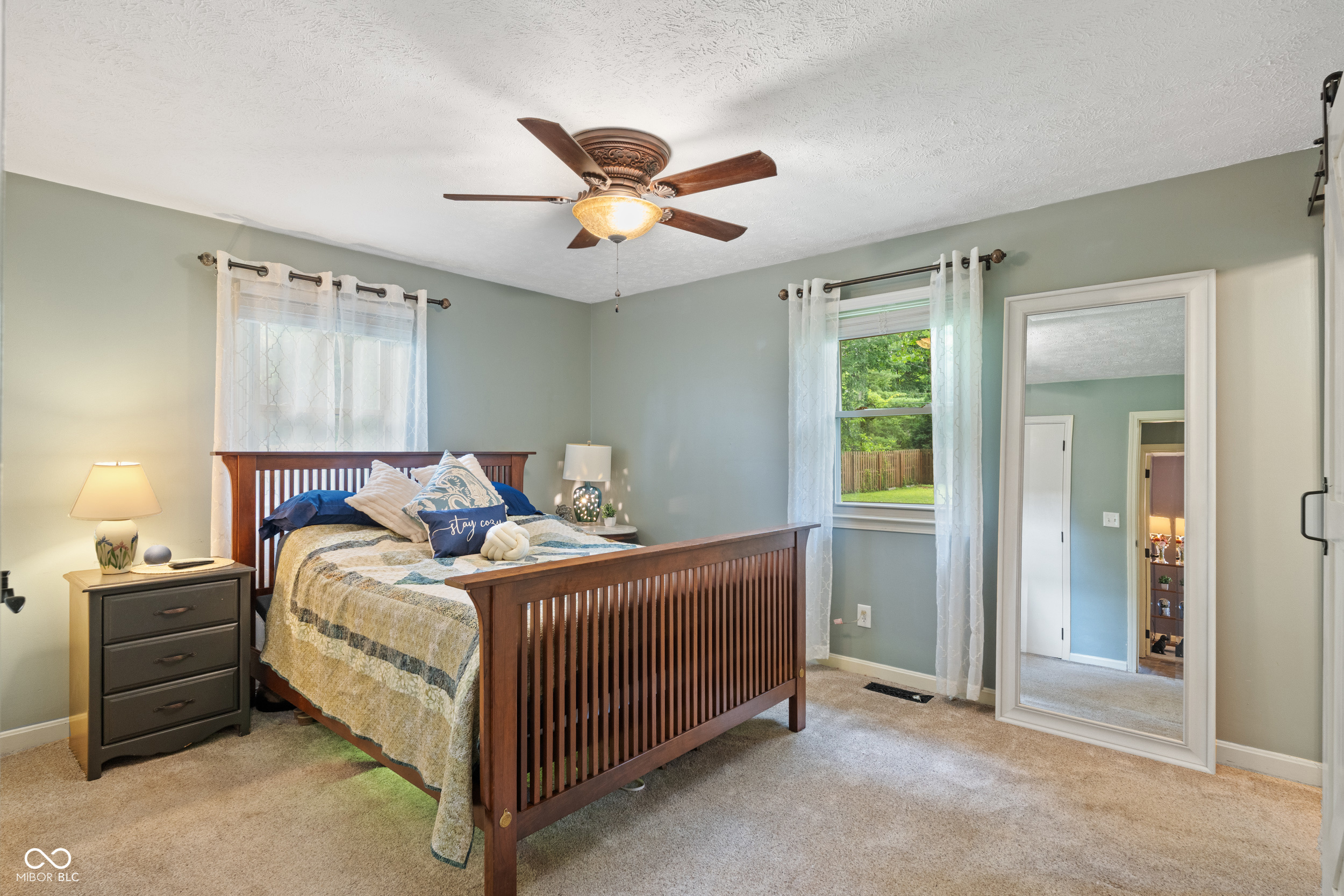 11924 River Road Carmel, IN 46033 - Photo 16 of 41 Gallery Image 16