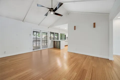 $550,000 | 307 Thistlewood Drive, Austin, TX 78745