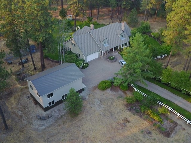4515 East La Dolce Road Colbert, WA 99005 - Photo 3 of 20