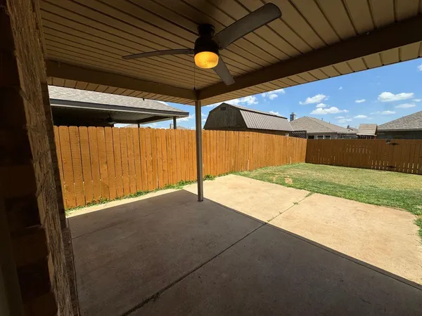 a view of backyard