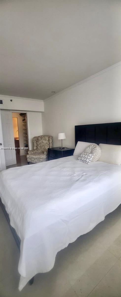 100 Lincoln Road, Unit 1626 Miami Beach, FL 33139 - Photo 18 of 43 a bedroom with a bed and window