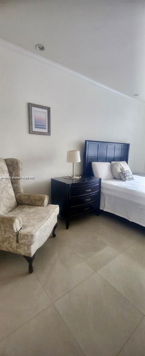 100 Lincoln Road, Unit 1626 Miami Beach, FL 33139 - Photo 19 of 43 a living room with furniture and a couch