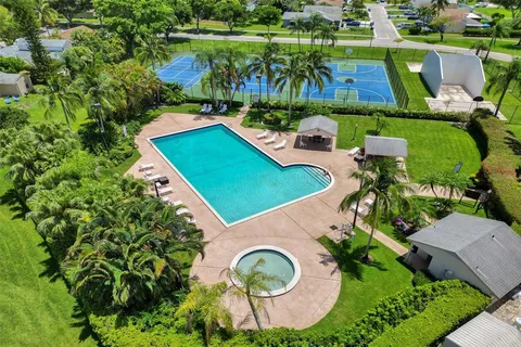 $550,000 | 8353 Huntsman Place, Boca Raton, FL 33433
