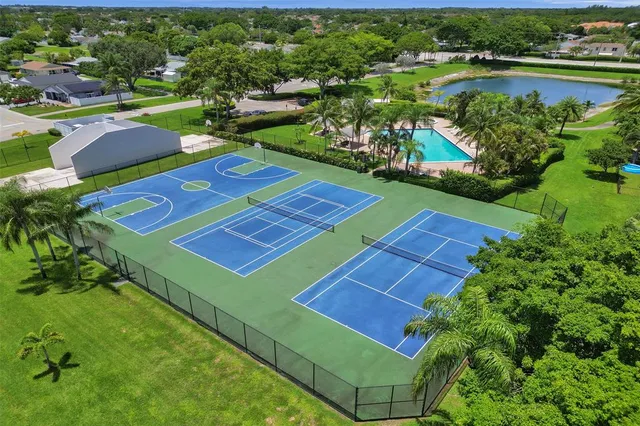 $550,000 | 8353 Huntsman Place, Boca Raton, FL 33433