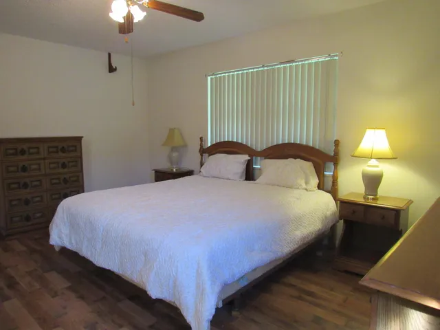 $1,850 | 120 Lake Meryl Drive, Unit 224, West Palm Beach, FL 33411