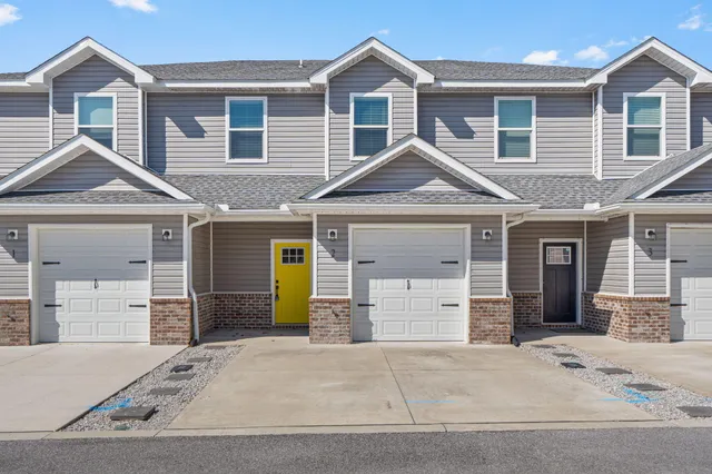 $345,000 | 2 Praiseworthy Drive, Valparaiso, FL 32580