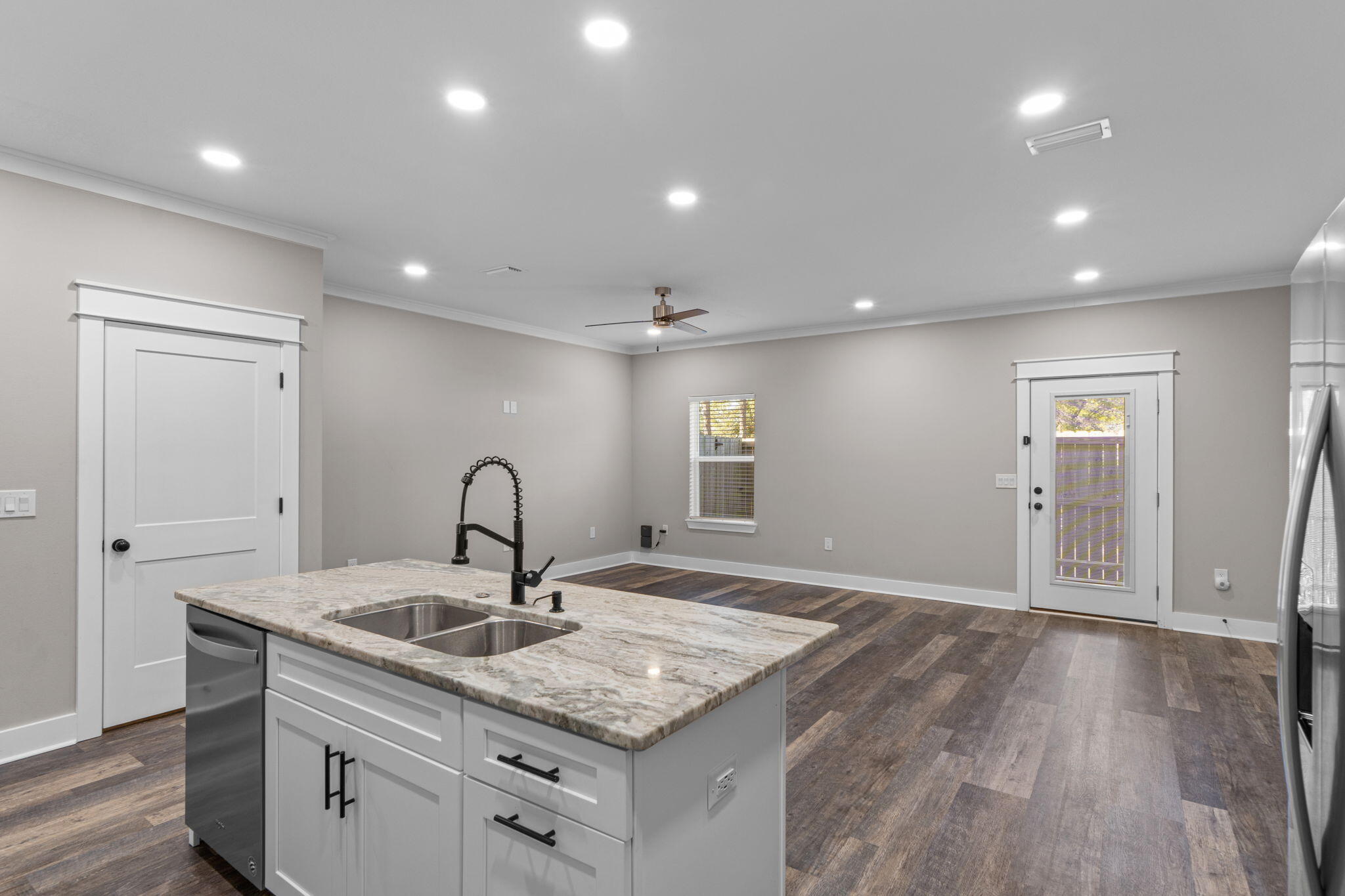 2 Praiseworthy Drive Valparaiso, FL 32580 - Photo 11 of 38 11-web-or-mls-Final-10