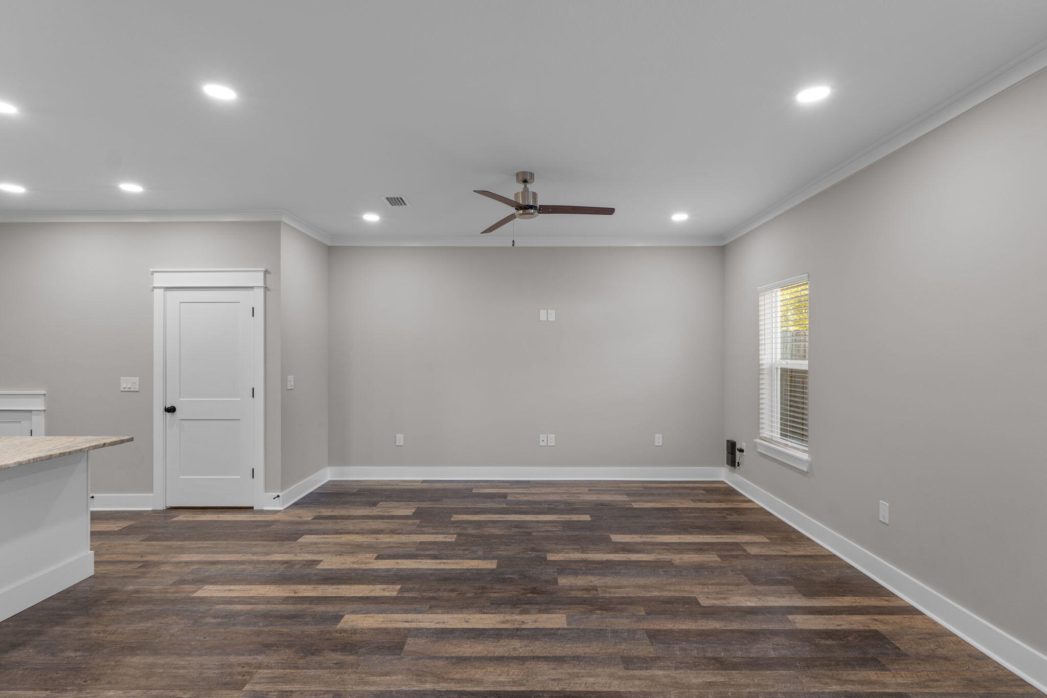 2 Praiseworthy Drive Valparaiso, FL 32580 - Photo 17 of 38 18-web-or-mls-Final-17