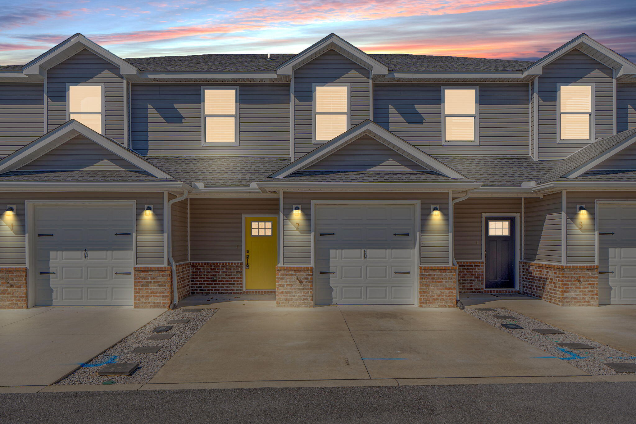 2 Praiseworthy Drive Valparaiso, FL 32580 - Photo 2 of 38 2-web-or-mls-Final Twilight-1