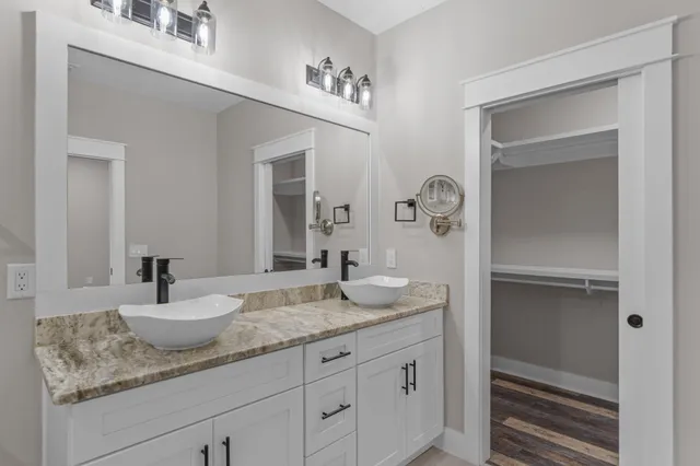 $345,000 | 2 Praiseworthy Drive, Valparaiso, FL 32580