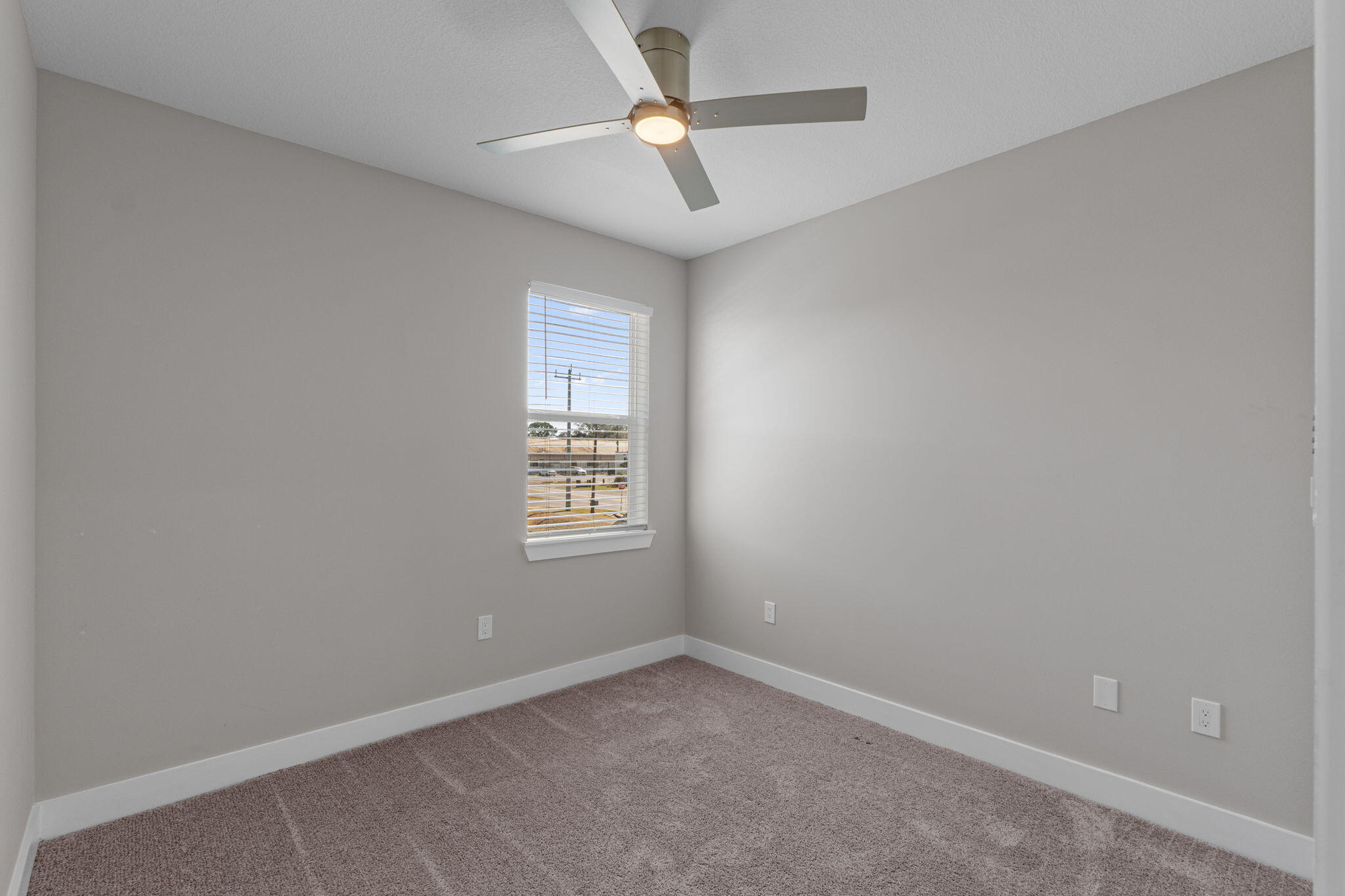 2 Praiseworthy Drive Valparaiso, FL 32580 - Photo 27 of 38 28-web-or-mls-Final-27