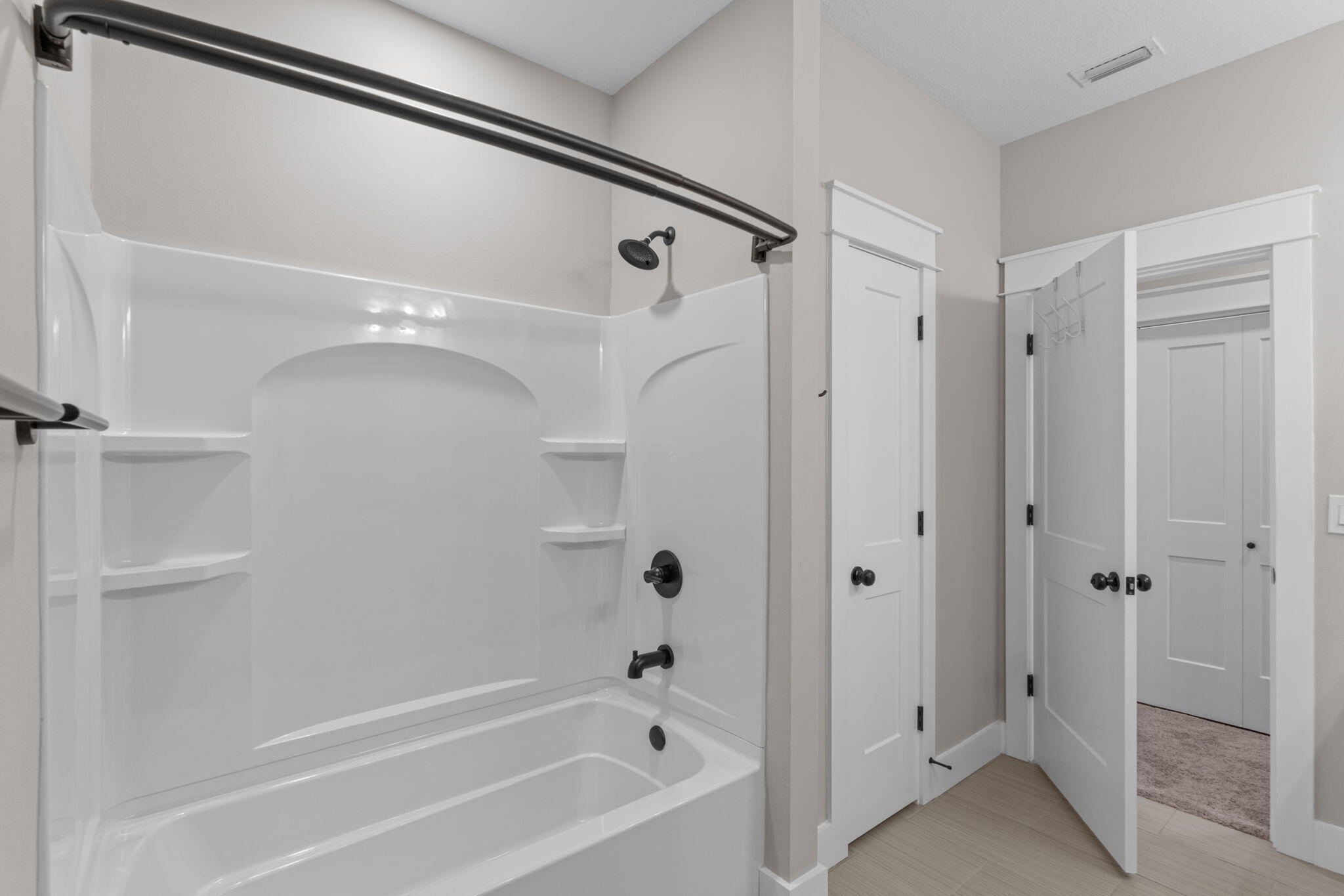 2 Praiseworthy Drive Valparaiso, FL 32580 - Photo 35 of 38 36-web-or-mls-Final-35