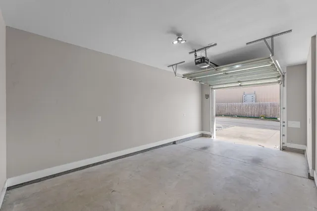 $345,000 | 2 Praiseworthy Drive, Valparaiso, FL 32580