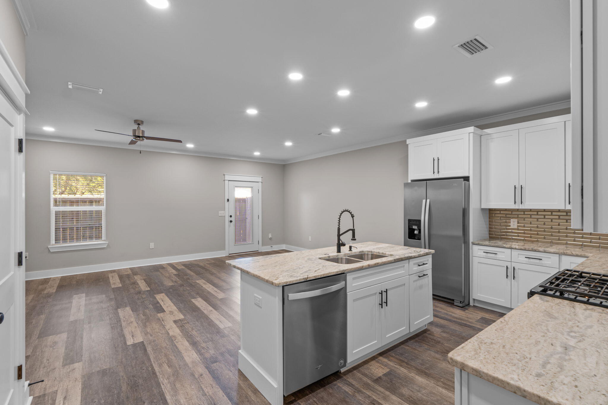 2 Praiseworthy Drive Valparaiso, FL 32580 - Photo 8 of 38 8-web-or-mls-Final-7