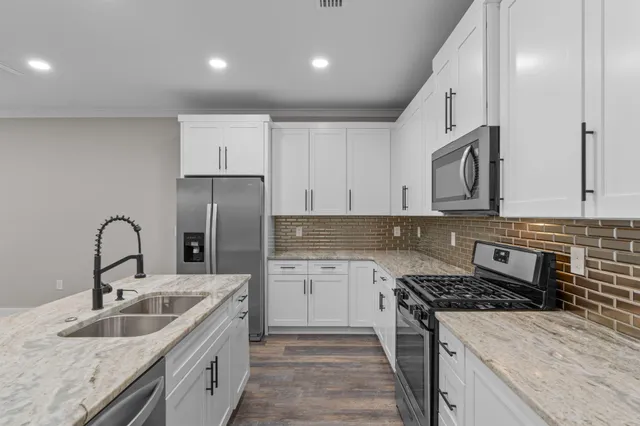 $345,000 | 2 Praiseworthy Drive, Valparaiso, FL 32580