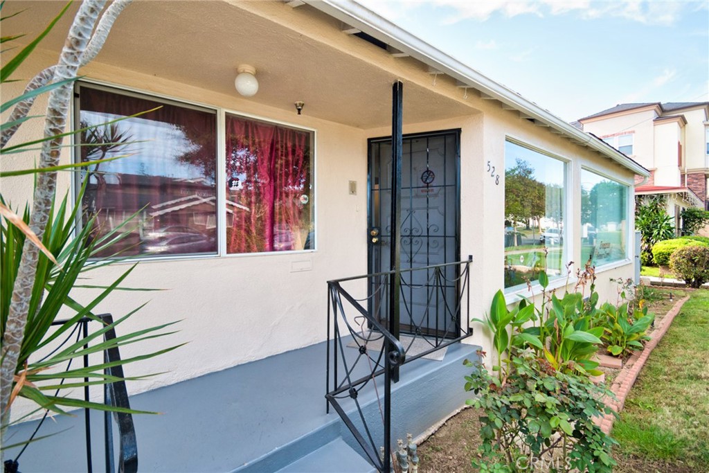 528 Howard Street Alhambra, CA 91801 - Photo 4 of 37 a view of balcony with furniture