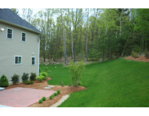 476 Middle Road Haverhill, MA 01830 - Photo 17 of 17 Gallery Image 17