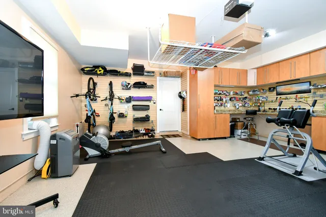 $925,000 | 44750 Maynard Square, Ashburn, VA 20147