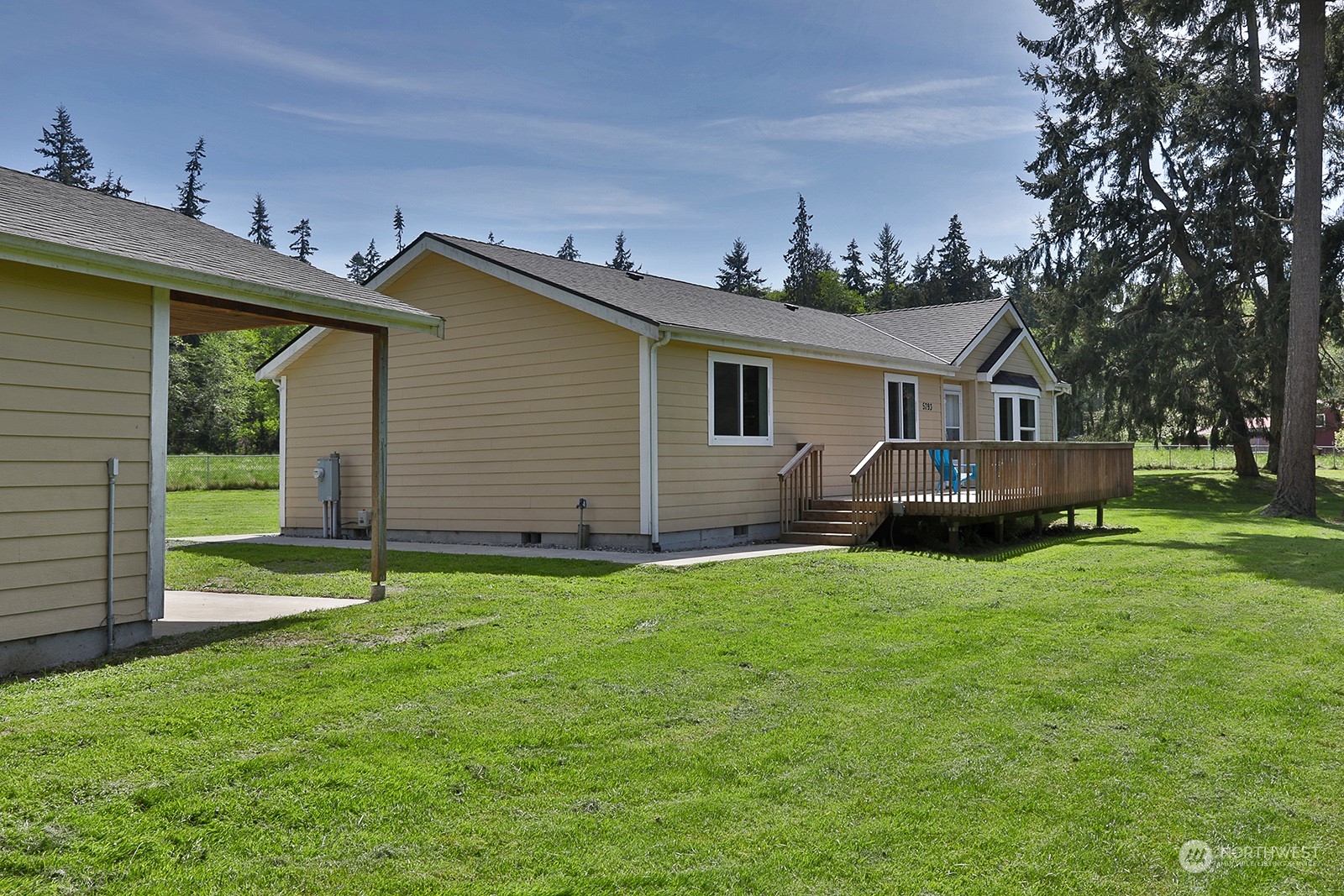 5793 Fish Road Freeland, WA 98249 - Photo 4 of 37