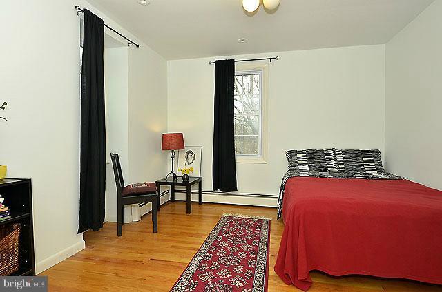 8520 Riverside Road Alexandria, VA 22308 - Photo 13 of 30 Bedroom 2