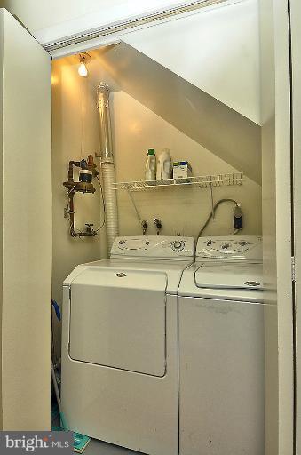 8520 Riverside Road Alexandria, VA 22308 - Photo 21 of 30 Laundry Area
