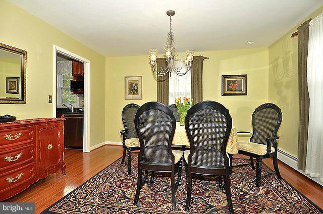 8520 Riverside Road Alexandria, VA 22308 - Photo 24 of 30 Dining Room