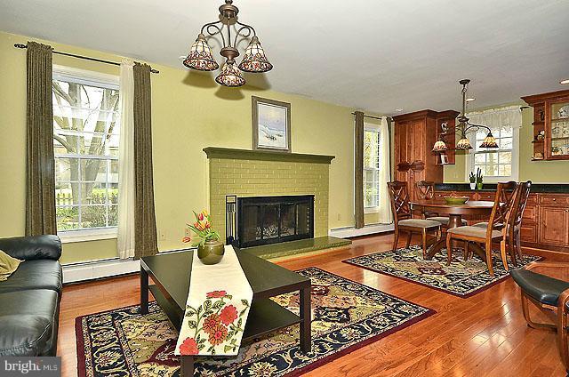 8520 Riverside Road Alexandria, VA 22308 - Photo 25 of 30 Family Room